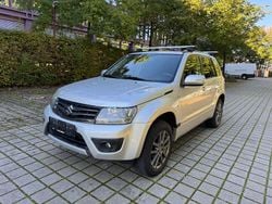Silber Gebraucht 2013 Suzuki Grand Vitara Comfort SUV | 6.490 € (Superpreis)