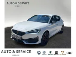 Nevada weiß metallic Gebraucht 2024 Cupra Leon VZ Limousine | 27.990 € (Fairer Preis)