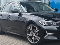Schwarz Gebraucht 2022 BMW 330 Luxury Line Kombi | 32.990 € (Fairer Preis)