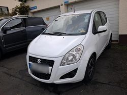 Weiß Gebraucht 2012 Suzuki Splash Kleinwagen | 3.000 € (Fairer Preis)