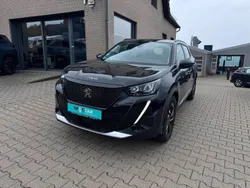 Schwarz Gebraucht 2021 Peugeot e-2008 Allure SUV | 17.450 € (Guter Preis)