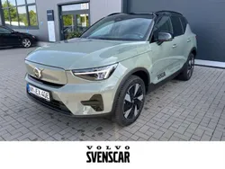 Grün Gebraucht 2024 Volvo XC40 Plus SUV | 44.980 € (Fairer Preis)