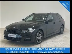 Schwarz Gebraucht 2020 BMW 320 M Sport Kombi | 28.890 € (Fairer Preis)