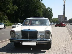 Weiß Gebraucht 1970 Mercedes W114 Coupé | 12.900 €