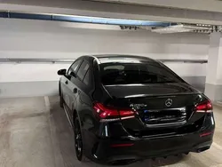 Schwarz Gebraucht 2021 Mercedes A250 AMG line Limousine | 26.000 € (Fairer Preis)