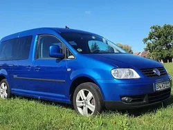 Blau Gebraucht 2010 VW Caddy Maxi Team Van / Kleinbus | 9.999 €