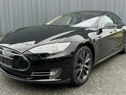 Schwarz Gebraucht 2013 Tesla Model S Limousine | 12.490 € (Etwas zu teuer)