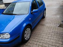 Blau Gebraucht 2001 VW Golf IV Edition Limousine | 1.150 € (Fairer Preis)