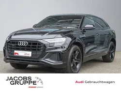 Tiefschwarz Gebraucht 2021 Audi Q8 Ambiente SUV | 58.980 € (Superpreis)