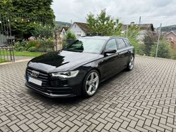 Schwarz Gebraucht 2013 Audi A6 Ambiente Kombi | 21.999 €