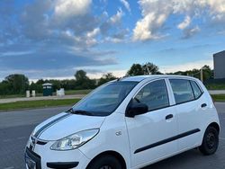 Weiß Gebraucht 2009 Hyundai i10 Edition+ Kleinwagen | 2.500 € (Fairer Preis)