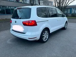 Weiß Gebraucht 2012 Seat Alhambra Van / Kleinbus | 11.599 € (Fairer Preis)