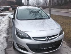 Silber Gebraucht 2014 Opel Astra Edition Kombi | 2.980 € (Guter Preis)