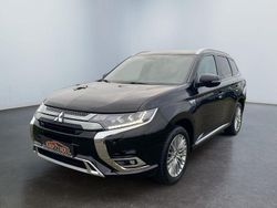 Rubinschwarz Gebraucht 2021 Mitsubishi Outlander P-HEV Plus SUV | 27.238 € (Etwas zu teuer)