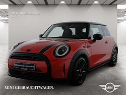 Rot Gebraucht 2022 Mini Cooper Kleinwagen | 24.900 € (Etwas zu teuer)