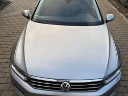 Grau Gebraucht 2016 VW Passat Highline Kombi | 12.500 € (Guter Preis)