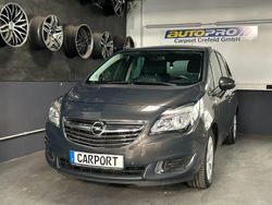 Grau Gebraucht 2017 Opel Meriva Van / Kleinbus | 9.990 € (Teuer)