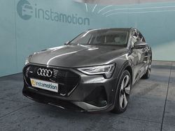 Grau Gebraucht 2021 Audi e-tron S-Line SUV | 28.740 € (Etwas zu teuer)