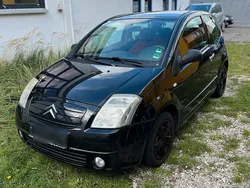 Schwarz Gebraucht 2005 Citroën C2 Kleinwagen | 320 €