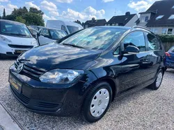 Schwarz Gebraucht 2009 VW Golf Plus Cross Trendline Van / Kleinbus | 4.499 € (Fairer Preis)