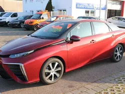 Rot Gebraucht 2020 Toyota Mirai Limousine | 12.500 €