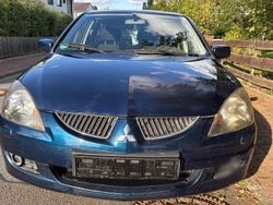 Blau Gebraucht 2005 Mitsubishi Lancer Kombi | 600 € (Fairer Preis)