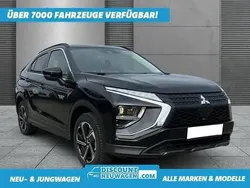 Pantherschwarz (x42) Gebraucht 2021 Mitsubishi Eclipse Cross Basis SUV | 16.676 € (Superpreis)
