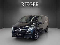 Schwarz Gebraucht 2023 Mercedes V300 Avantgarde Van / Kleinbus | 59.900 € (Guter Preis)