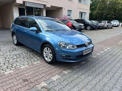 Pacific blue metallic Gebraucht 2014 VW Golf VII Comfortline Kombi | 10.900 € (Fairer Preis)