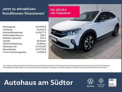 Pure white/schwarz Gebraucht 2024 VW Taigo Style SUV | 22.980 € (Fairer Preis)