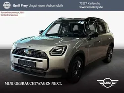 Melting silver iii metallic Gebraucht 2025 Mini Countryman Essential SUV | 37.390 € (Guter Preis)