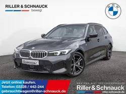 Black sapphire Gebraucht 2024 BMW 330 M Sport Kombi | 42.750 € (Superpreis)