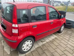 Rot Gebraucht 2012 Fiat Panda Kleinwagen | 3.500 € (Superpreis)