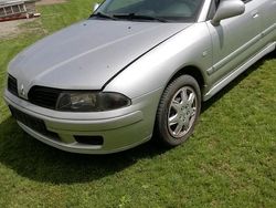 Silber Gebraucht 2004 Mitsubishi Carisma Limousine | 2.350 €