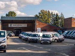 Weiß Gebraucht 2023 Nissan Primastar Van / Kleinbus | 24.980 €