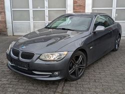 Grau Gebraucht 2013 BMW 325 Cabriolet Cabrio | 13.490 € (Fairer Preis)