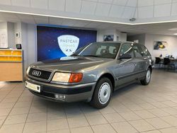 Grau Gebraucht 1993 Audi 100 Kombi | 2.450 €