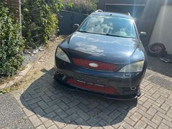 Schwarz Gebraucht 2003 Ford Mondeo Kombi | 2.300 € (Fairer Preis)