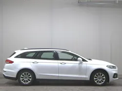 Weiss Gebraucht 2020 Ford Mondeo Trend Limousine | 8.450 € (Superpreis)