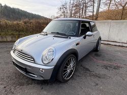 Silber Gebraucht 2004 Mini ONE Kleinwagen | 3.250 € (Fairer Preis)