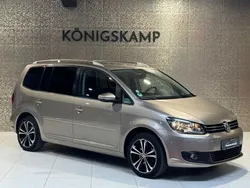 Beige Gebraucht 2013 VW Touran Life Van / Kleinbus | 9.990 € (Fairer Preis)