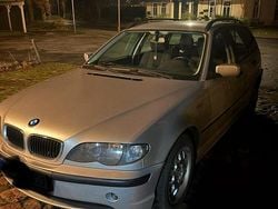 Silber Gebraucht 2005 BMW 320 Kombi | 2.700 € (Guter Preis)