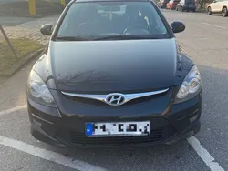 Schwarz Gebraucht 2011 Hyundai i30 Classic Limousine | 3.000 € (Fairer Preis)