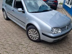 Silber Gebraucht 2003 VW Golf IV Limousine | 800 € (Superpreis)