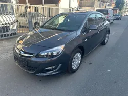 Plat.anthr./rogrey/0j:silbergr Gebraucht 2012 Opel Astra Edition Limousine | 6.440 € (Fairer Preis)