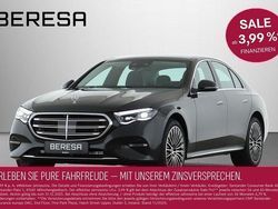 Grau Gebraucht 2024 Mercedes E220 Exclusive Limousine | 59.750 €