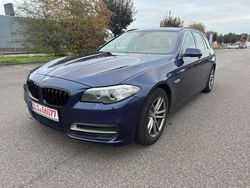 Blau Gebraucht 2016 BMW 520 Kombi | 9.000 €