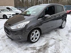 Grau Gebraucht 2017 Ford B-MAX Titanium Van / Kleinbus | 9.900 € (Fairer Preis)