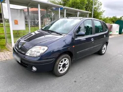 Blau Gebraucht 2001 Renault Scénic Van / Kleinbus | 1.750 €