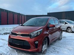 Rot Gebraucht 2017 Kia Picanto DREAM-TEAM Edition Kleinwagen | 7.300 € (Fairer Preis)